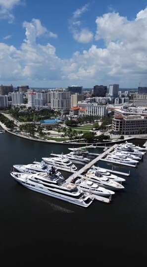 Marina/club náutico