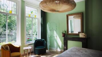 Design Room, City View | Soundproofing, iron/ironing board (on request), WiFi (free)