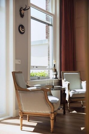 Design Double Room, Balcony, Garden View | Individually decorated, individually furnished, soundproofing - MUZE Hotel Utrecht (Utrecht)