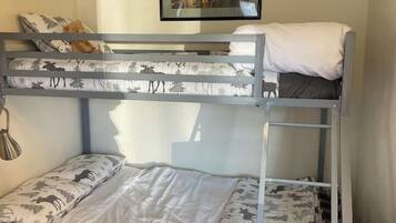 1 chambre, Wi-Fi gratuit, draps fournis