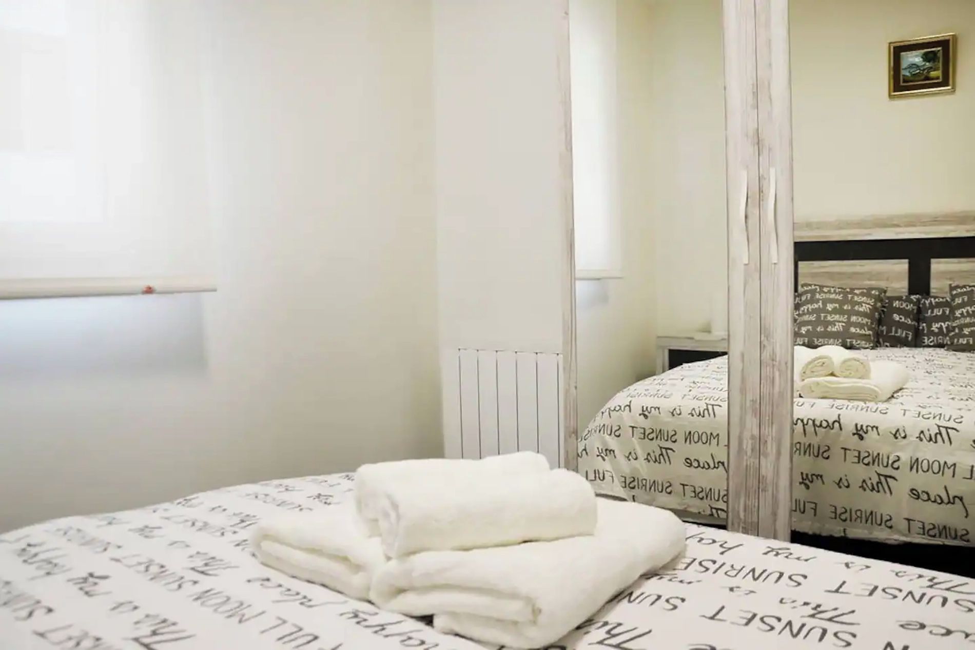 3 dormitorios, tabla de planchar con plancha, wifi gratis y ropa de cama