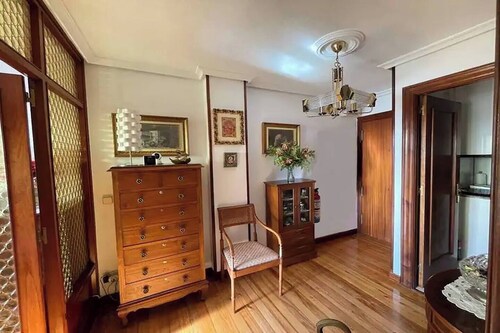 Elegante apartamento con vistas al puerto