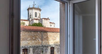 Casa junto a la Catedral