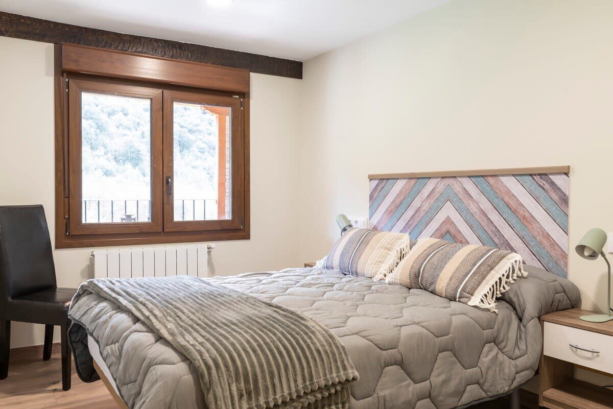 5 chambres, bureau, fer et planche à repasser, Wi-Fi