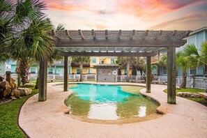 Pool - Casa Del Mar - Golf Cart Included! (Port Aransas)