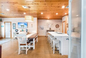 Private kitchen - Station Street (Port Aransas)
