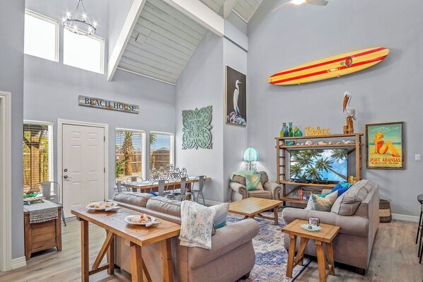 Ferienhaus, Mehrere Betten, Poolzugang, Poolblick (Aqua Dreams) | Wohnbereich