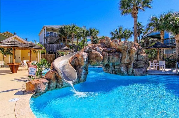 Piscine extérieure