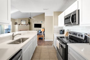 Coffee/tea maker, dining tables