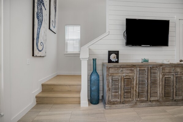 Leilighet, flere senger, terrasse, bassengutsikt (Sea Glass Cottage) | Innvendig