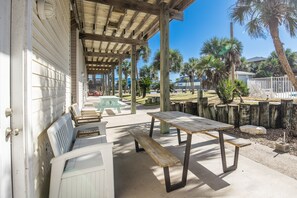 숙박 시설 구내