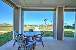 Condo, Multiple Beds, Patio (Mermaid Cove Pathway to the Sea!) | Outdoor dining