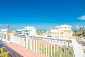 Hus - flera sängar - balkong - utsikt mot stranden (Turquoise Treasure) | Boendeområde
