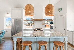 Hus - flera sängar - tillgång till pool - havsutsikt (Glory Daze ) | Eget kök | Kaffe- och tebryggare