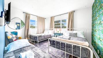 2 bedrooms, desk, iron/ironing board, free WiFi