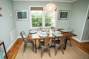 Dining - Oleander House - Pet Friendly! Private Pool! (Port Aransas)