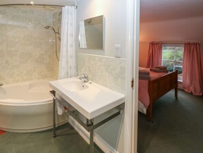 Shower - Garden Cottage (Penrith)