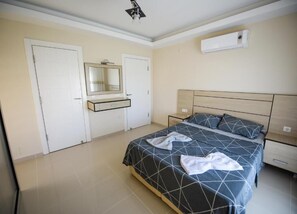 4 camere, ferro/asse da stiro, Wi-Fi gratuito, lenzuola