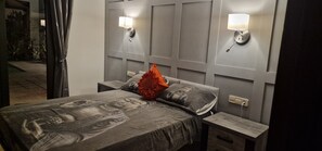 2 quartos, cofres nos quartos, ferros/tábuas de passar roupa