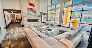 Smart TV, video games, stereo - Home Away From Home (Jacksonville)