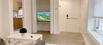 Cozy apartment Downtown FoCo