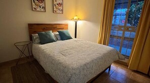 3 chambres, fer et planche Ă repasser, Wi-Fi gratuit, draps fournis