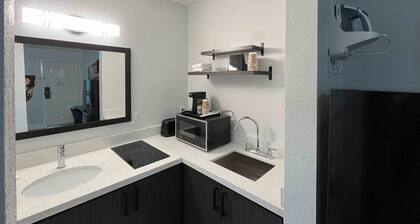 Studio 6 Conroe, TX