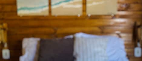 Espacio para trabajar con laptop y wifi gratis