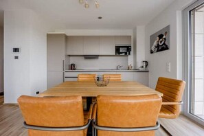 Dining - New building, 500Mbps, Parking, A+ Location (Luxembourg)