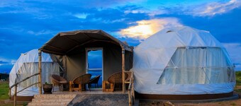 Amanya 2 Rooms Girraffe Family Tent