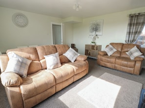 Cottage | Living area - Pentre Iago (Holyhead)