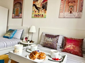 3 bedrooms, desk, iron/ironing board, travel cot