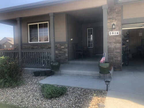 House in Greeley family friendly in a quiet neighborhood a few min from downtown