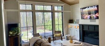 Custom 4-bedroom home, boat slip, fenced backyard, pool & paved bike path.