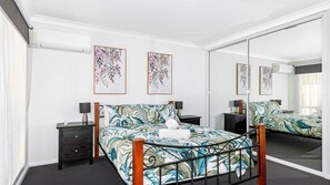 2 間睡房、熨斗/熨衫板、免費 Wi-Fi、床單