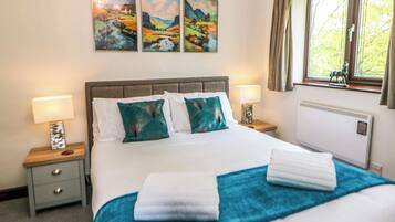 Cottage | 3 bedrooms, individually decorated, individually furnished, free WiFi