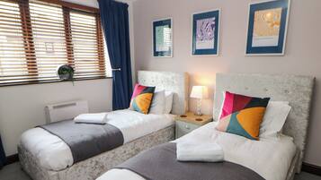 Cottage | 3 phòng ngủ, trang trí khác biệt