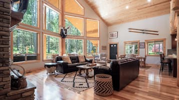 Smart TV, fireplace, video games, DVD player