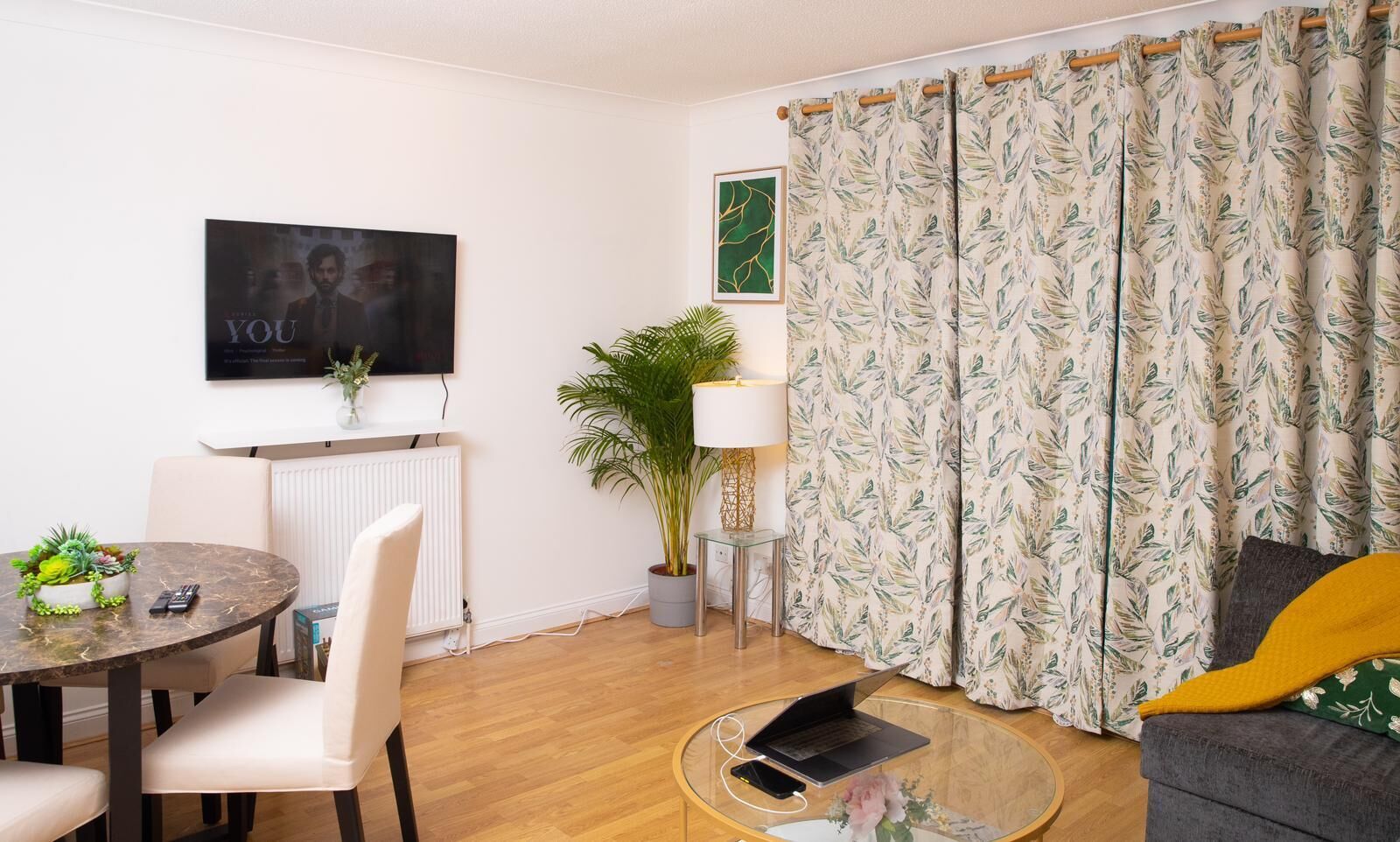 Apartment | Living area