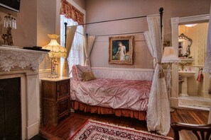 1 bedroom, iron/ironing board, WiFi