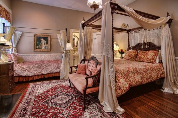 1 bedroom, iron/ironing board, WiFi