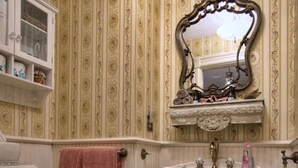 Unclassified image, 4 of 7, button - Abercorn Room - McMillan Inn (Savannah)