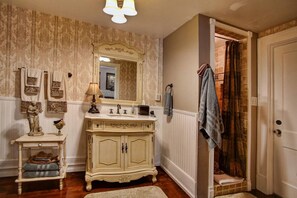 Een douche, een haardroger