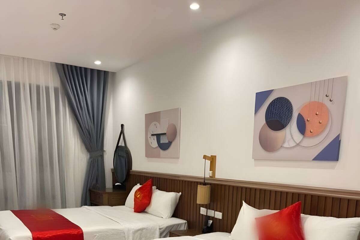 Quadruple Room | 1 bedroom, individually decorated, desk, laptop workspace
