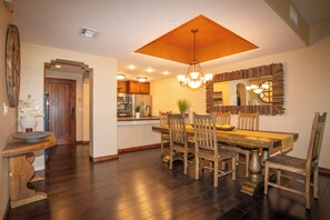 Dining - Encanto at Carefree Resort Living 1B2B (Carefree)