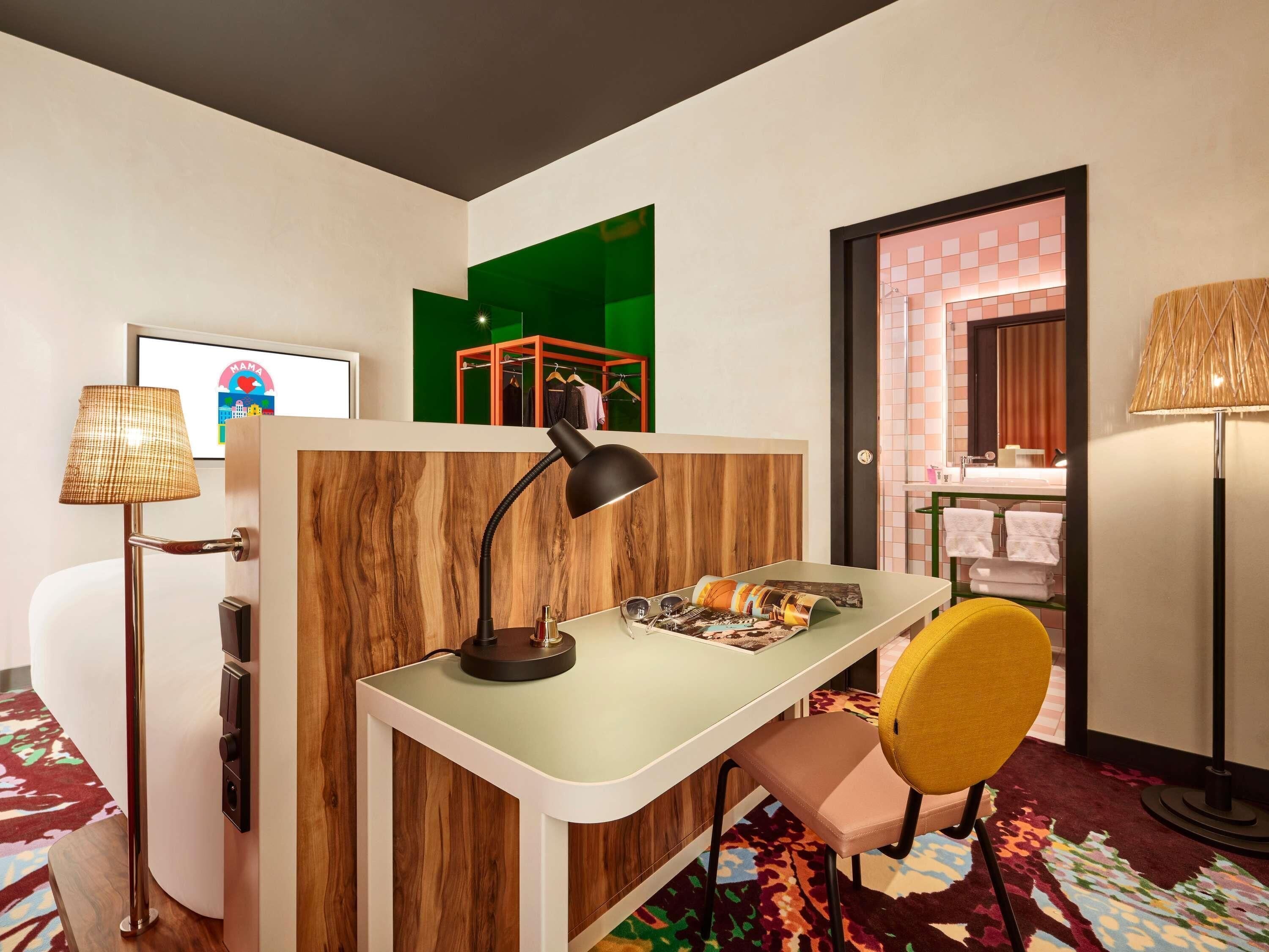 Room, 1 Double Bed