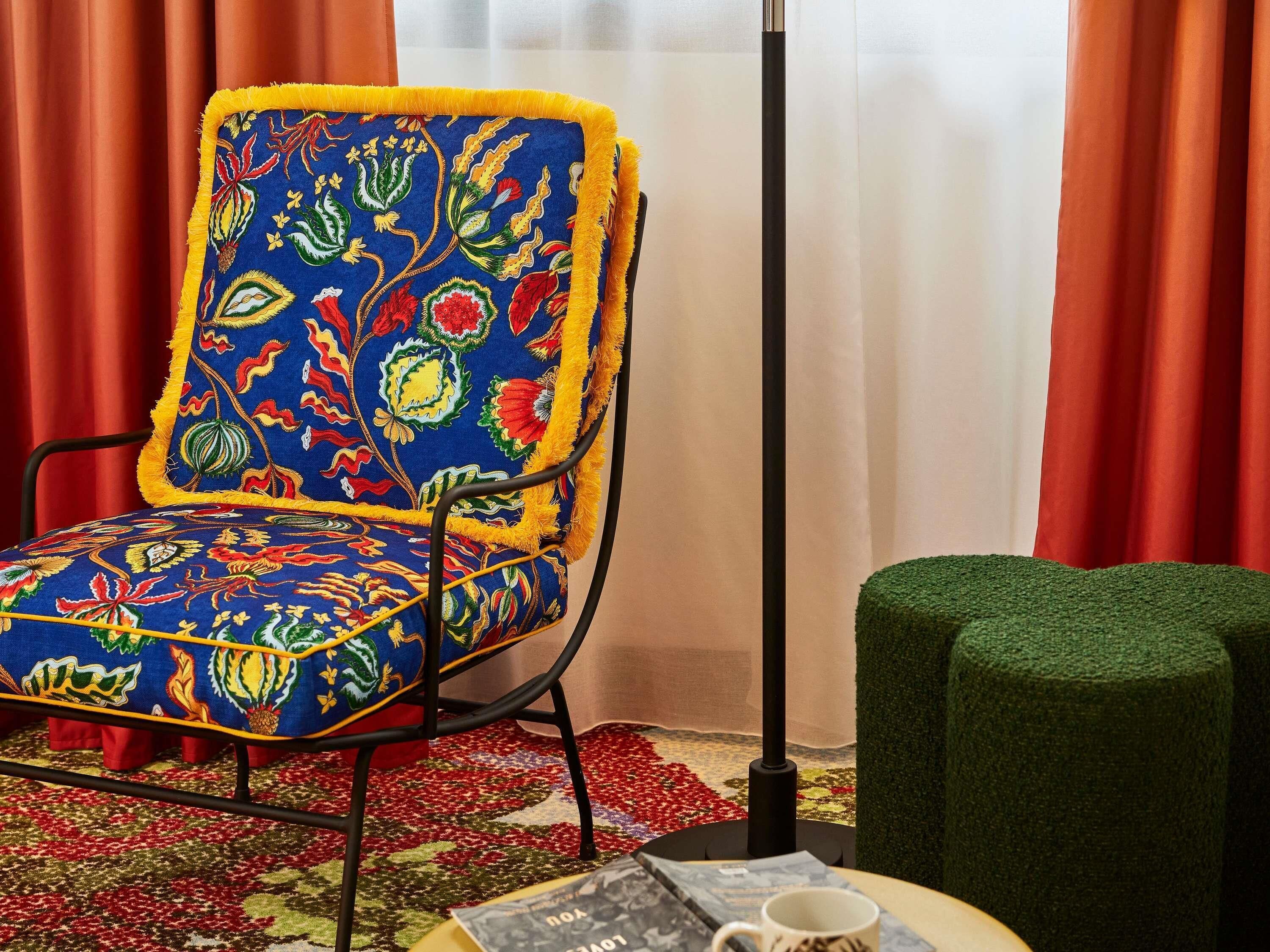 Down comforters, pillowtop beds, minibar, in-room safe