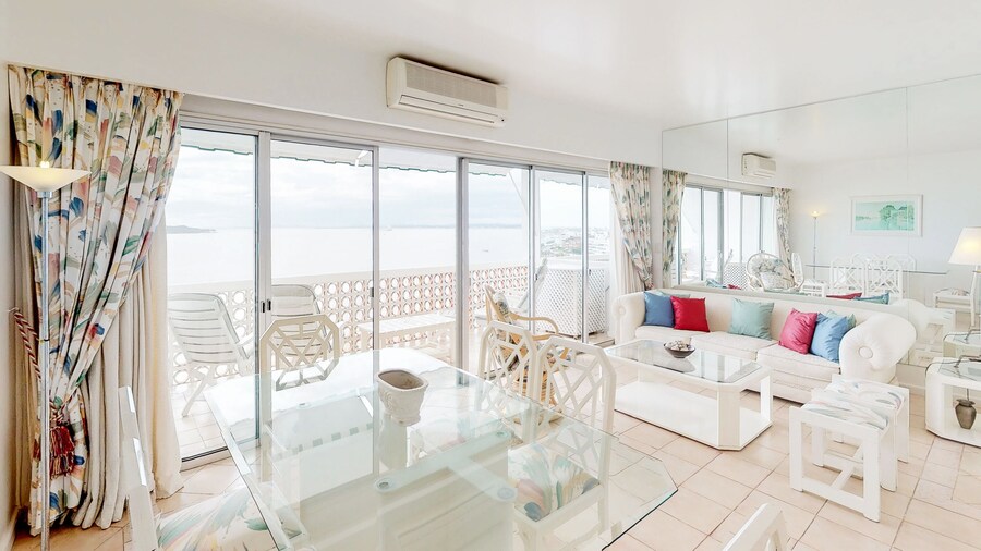 Oceana Suites Vanguardia