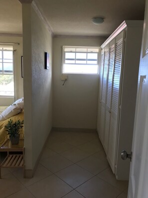 Interior - Stunning 2-bed Apartment in Silver Sands sea Views (Silver Sands)