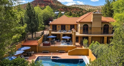 Creekside Estate w/ Stargazing Dome, Pool & Sauna